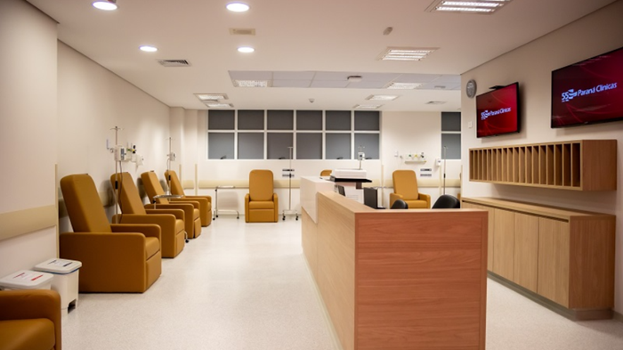 Pronto atendimento 24h da Paraná Clínicas oferece assistência completa em saúde no Água Verde